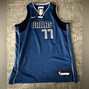 🏀 Luka Dončić Dallas Mavericks Nike NBA Jersey – Men’s XL (NEW)